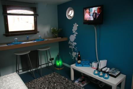 Bed & Breakfast Boat