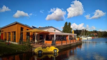 Gasthaus & Herberge am Hafen