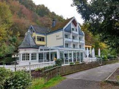 Hotel Am Schwanenweiher Hotel Am Schwanenweiher