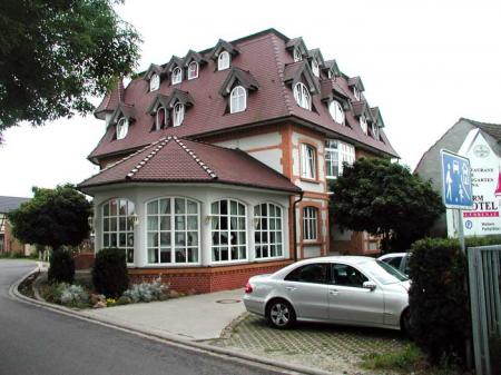 TURMHOTEL
