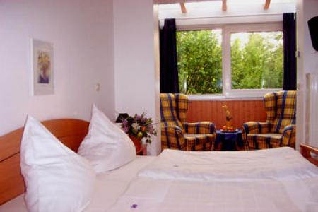 Hotel & Restaurant Am Eichenberg Hotel & Restaurant Am Eichenberg