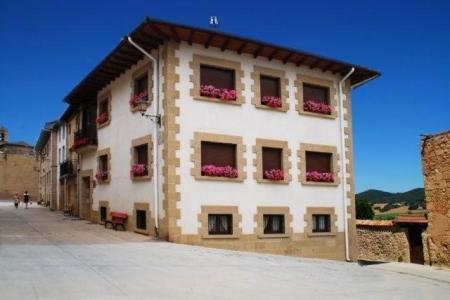 Casa Rural El Encinedo Casa Rural El Encinedo