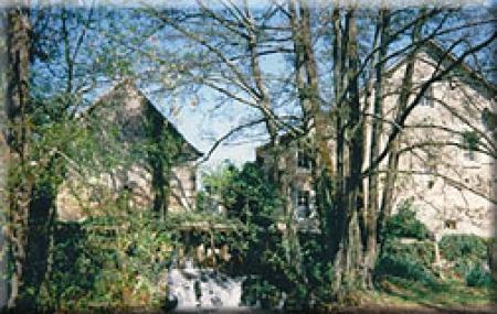 Le Moulin Le Moulin