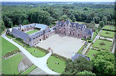 CHATEAU DE JALLANGES
