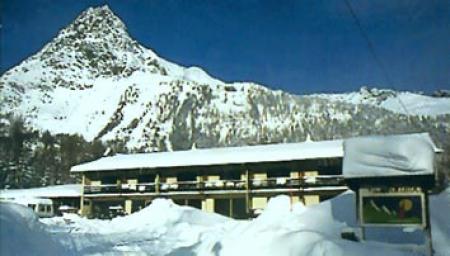 Châlet Hôtel Skiroc Châlet Hôtel Skiroc