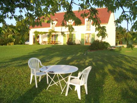 Le Pré de Rosine Chambres et tables dhôtes dans lYonne en Bourgogne.