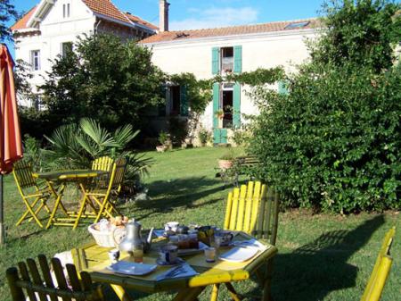 Les rieuses Les rieuses