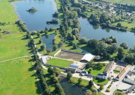 Lieudieu Cabane Sur Leau - Stay Equestrian - Hébergements Insolites