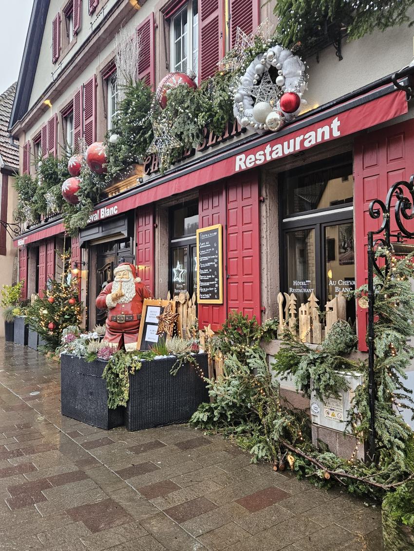 Au Cheval Blanc Hotel