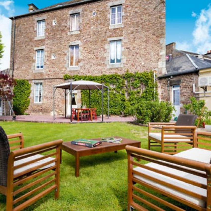 la Maison de la Fontaine la Maison de la Fontaine