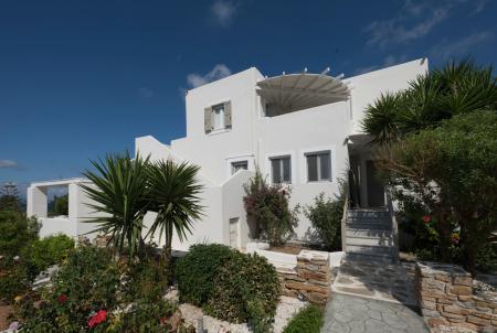 Villa Faros small hotel & restaurant