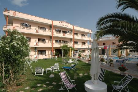 Sun City Hotel / Apartments