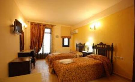 Epavlis Boutique Galaxidi