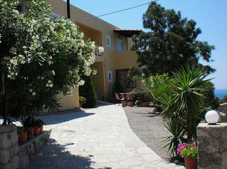 NOSTALGIA-APARTMENTS