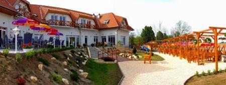 Mártoni Resort