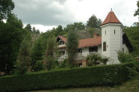 Valcsics Villa Bed and Breakfast Valcsics Villa Bed and Breakfast