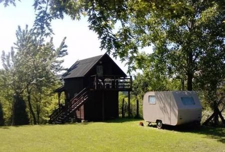VÁR-CAMPING Kft. VÁR-CAMPING Kft.