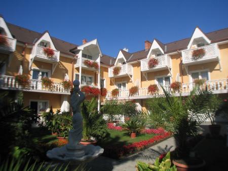 Lidia Wellness Hotel & Restaurant Harkany Lidia Wellness Hotel & Restaurant Harkany