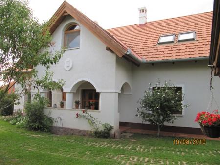 Levendula Vendégház Lovas