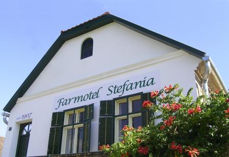 Farmotel Stefania Hotel Szakadat Farmotel Stefania Hotel Szakadat