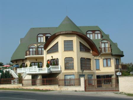 Moonlight Hotel