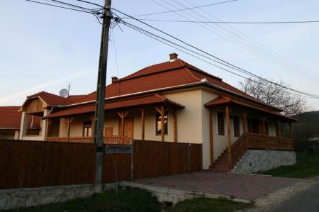 Vár-Lak Vendégház