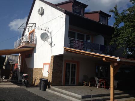 Famvarga Apartmanház