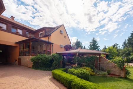 Rozmann Family Panzió és Apartmanház Rozmann Family Panzió és Apartmanház