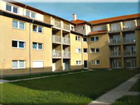 Atmoszféra Apartmanok - Kiadó Apartman és Szállás, Wellness, Gyógyfürdő, Fürdő, Sárvár