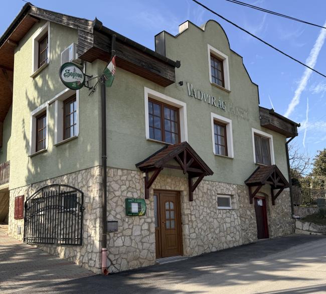 Wildflower Bed and Breakfast and Restaurant