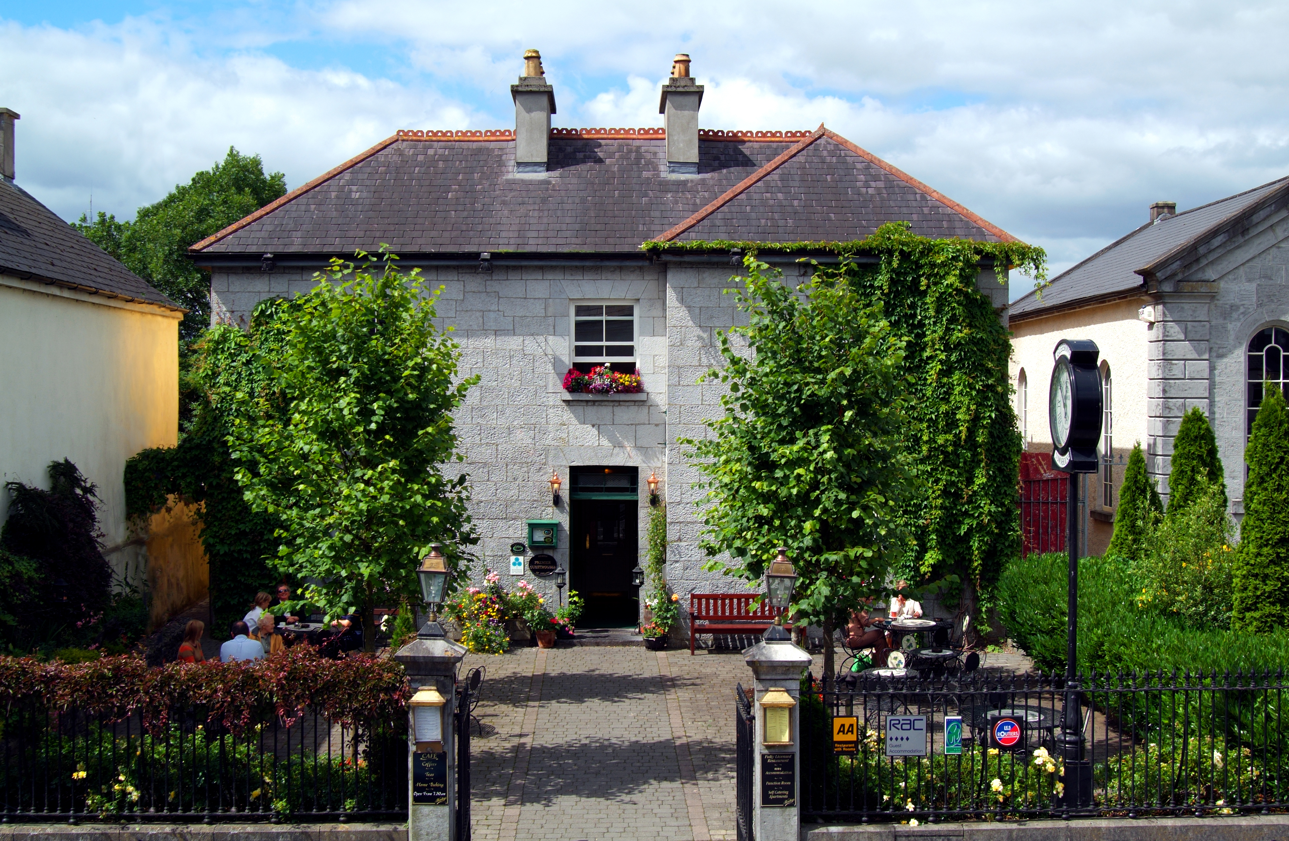 Gleesons Townhouse & Restaurant
