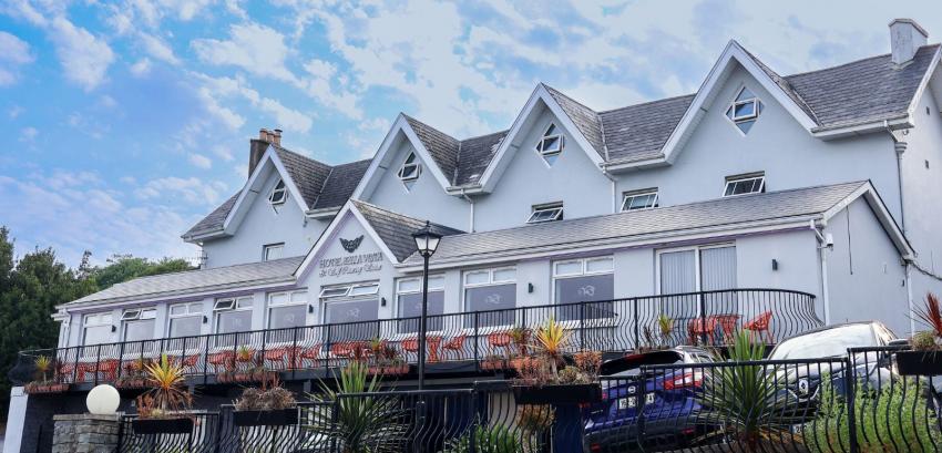 Bella Vista Hotel & Self Catering Suites