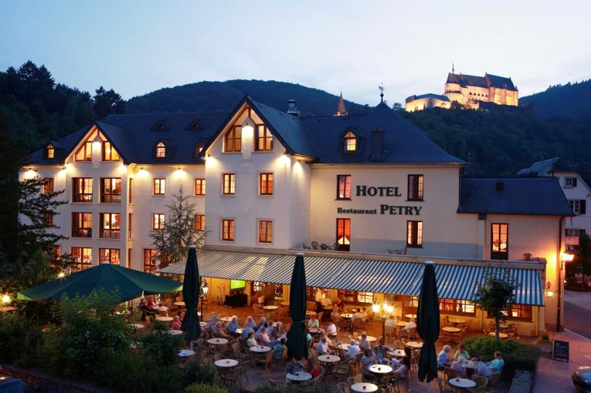 Hotel Logis Hotel-Restaurant Petry Hotel Logis Hotel-Restaurant Petry