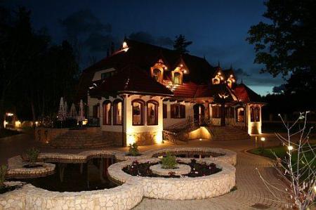 Szlacheckie Gniazdo. Restauracja, pensjonat