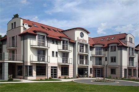 Eurybia. Holiday House