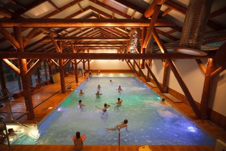 Ośrodek Wypoczynkowy MAX - wczasy w górach z krytym basenem - pokoje noclegi Jarnołtówek