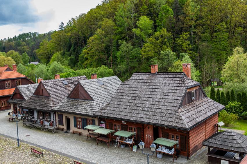 NOVA.Galicja Karczma | Noclegi | Kawiarnia