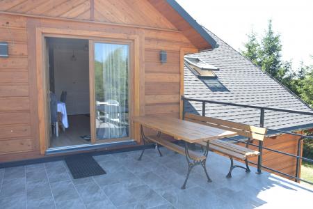 W Dolinie Wilkowskiej, Pod Jeleniami 