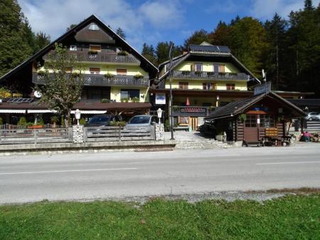 Pansion Penzion ROŽIČ, d.o.o., Bohinjsko jezero Pansion Penzion ROŽIČ, d.o.o., Bohinjsko jezero