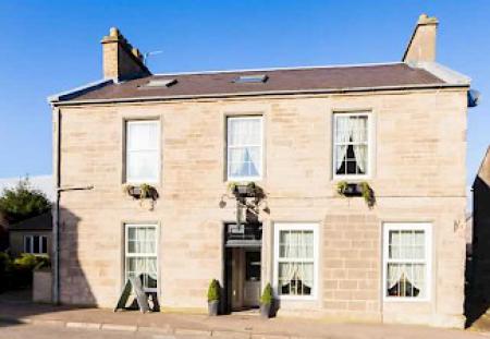Allandale ApartHotel