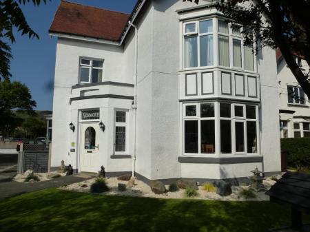 Kenmore Guest House Bed & Breakfast