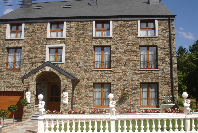 Hotel 3