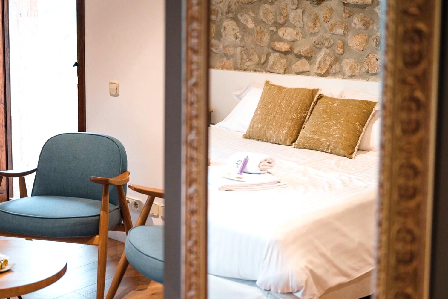 New Can Furios Hotel