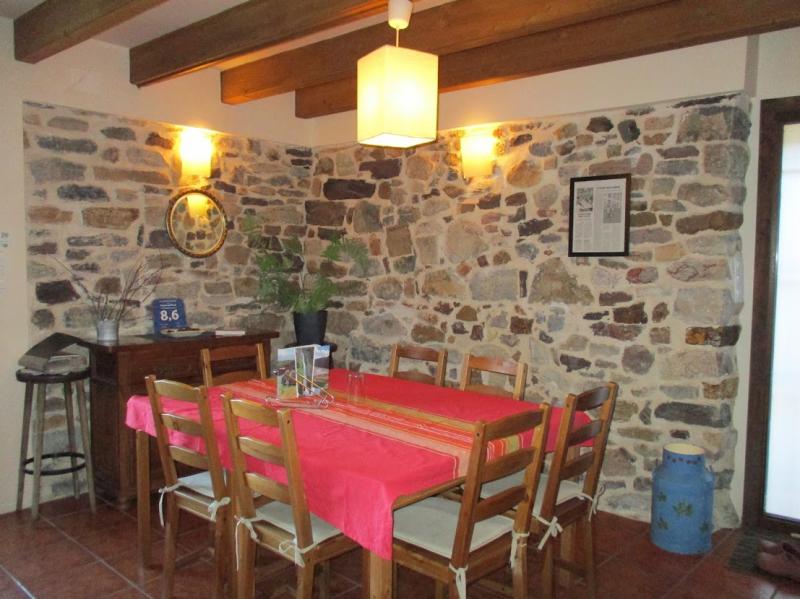 Fincas / Casa Rural  (Urlaub am Land) Massage