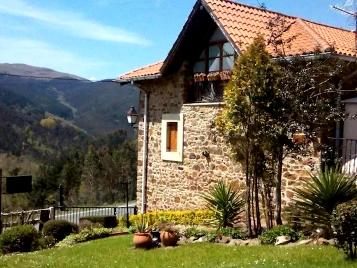 Casa Rural Urrezko Ametsa