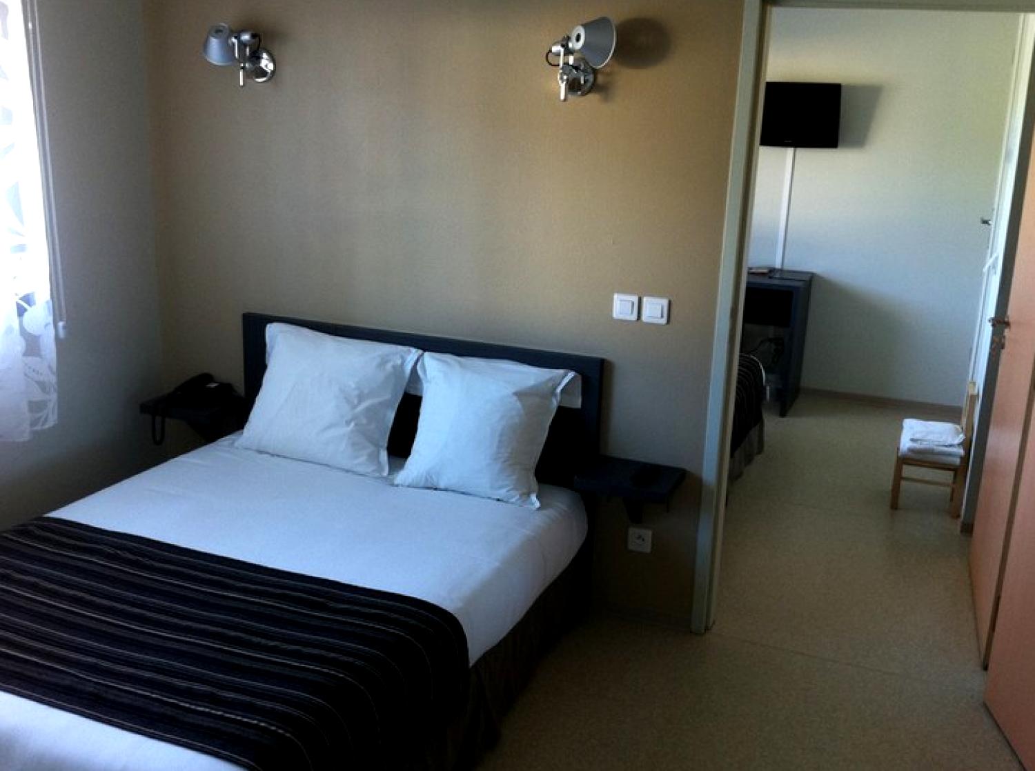 Hotel Le Rale Des Genets