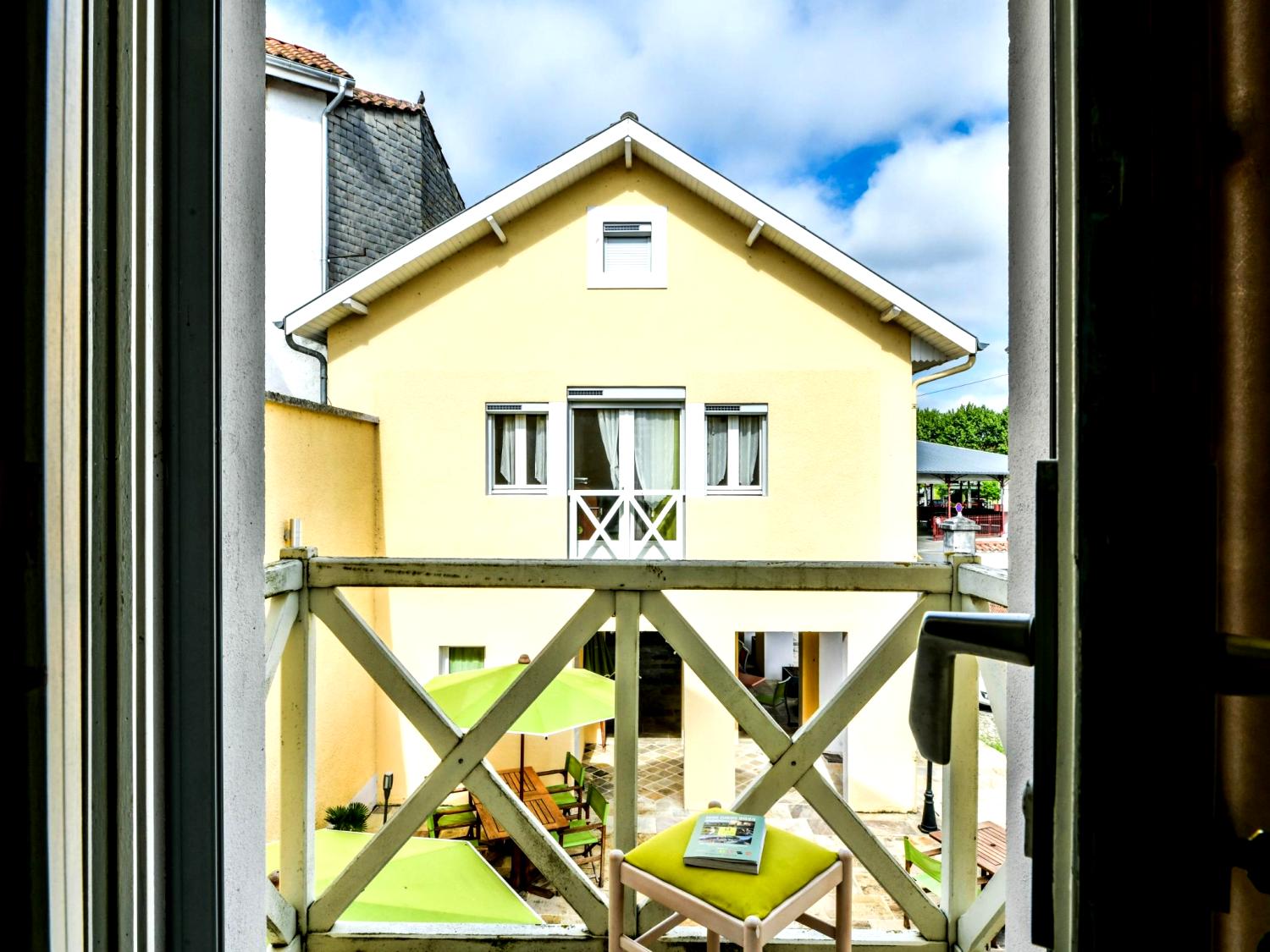 Logis Hôtel lHôtellerie la Cuisinerie le Réverbère