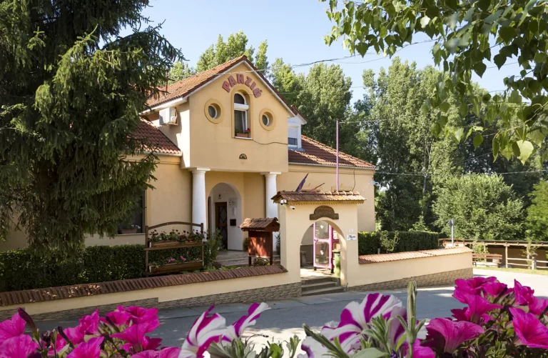 Várong Panzió - olcsó szállás Várong, kiadó panzió Várong, kiadó szoba Várong, pihenés Várong