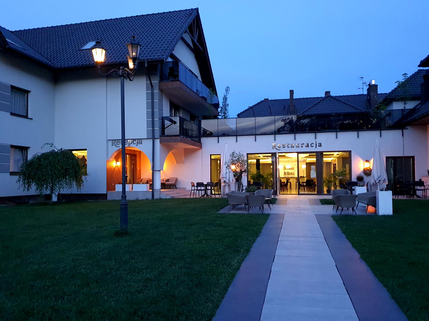 Biały Dom Restauracja & Hotel w Czerwionce