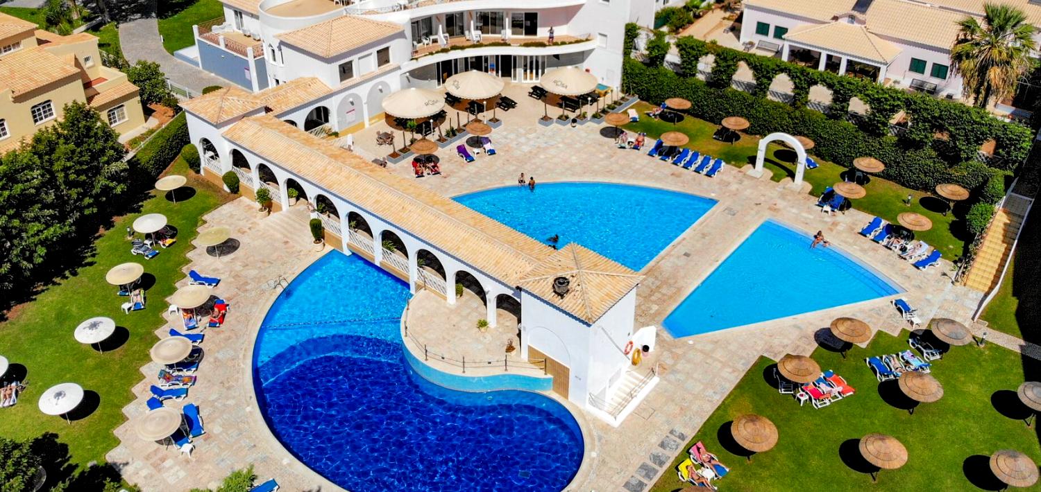 Apartamentos Turísticos Clube Vilarosa